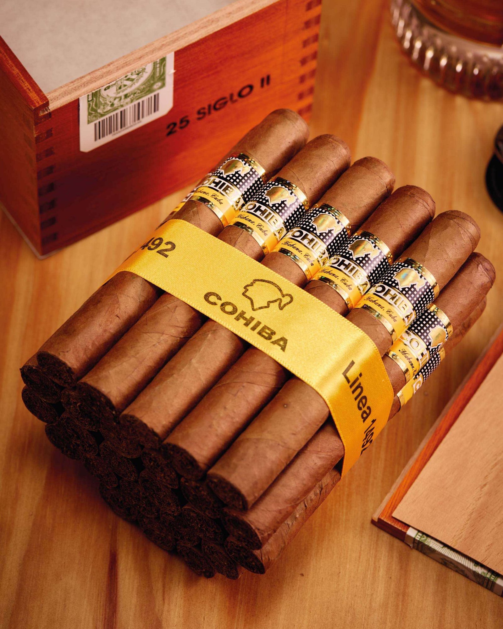 cohiba-cohiba-siglo-ii-2018-vintage-35001633898589 cohiba-cohiba-siglo-ii-2018-vintage-35001633898589
